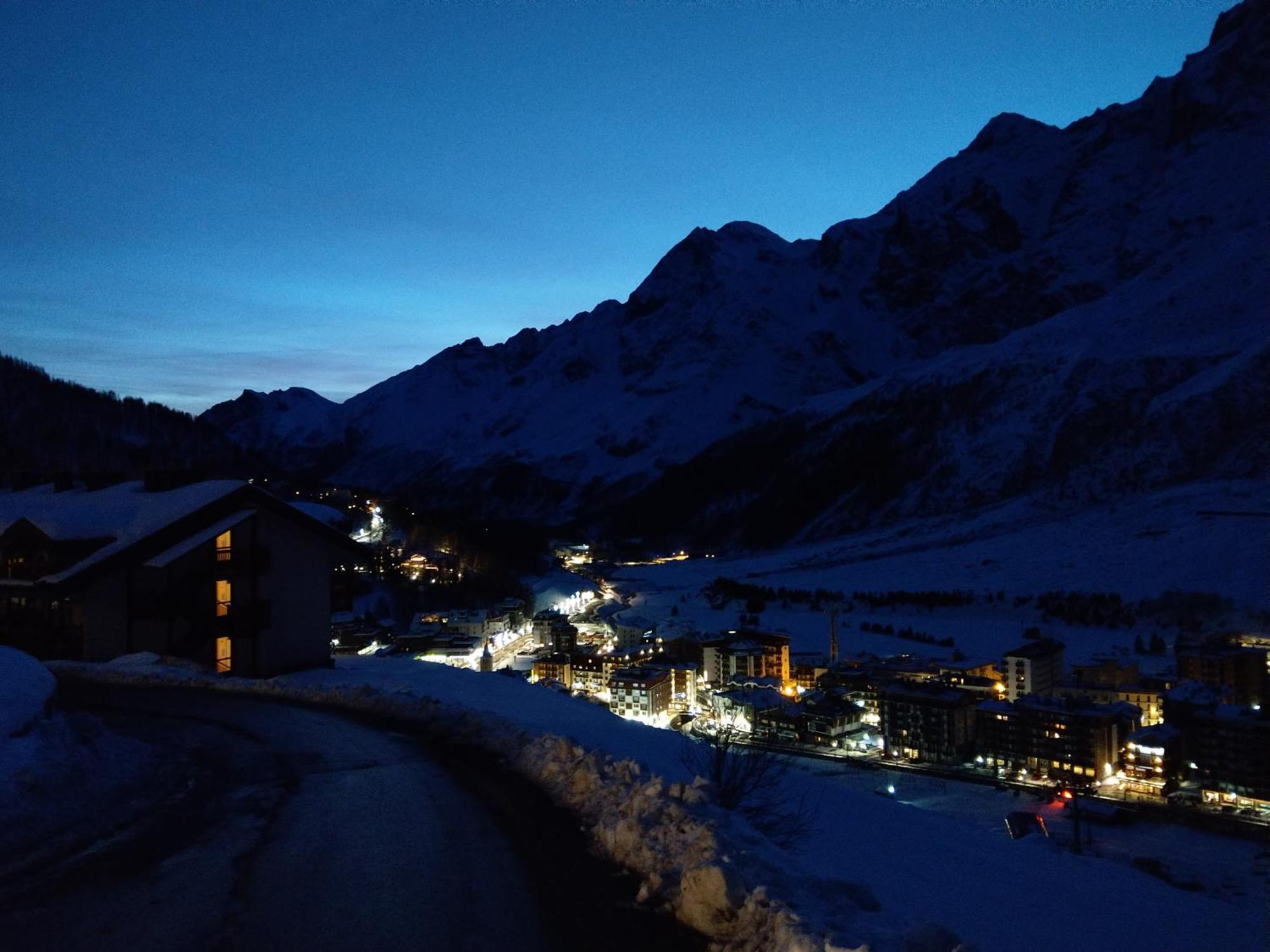 Le Cherillon Apartment Breuil-Cervinia Exterior photo