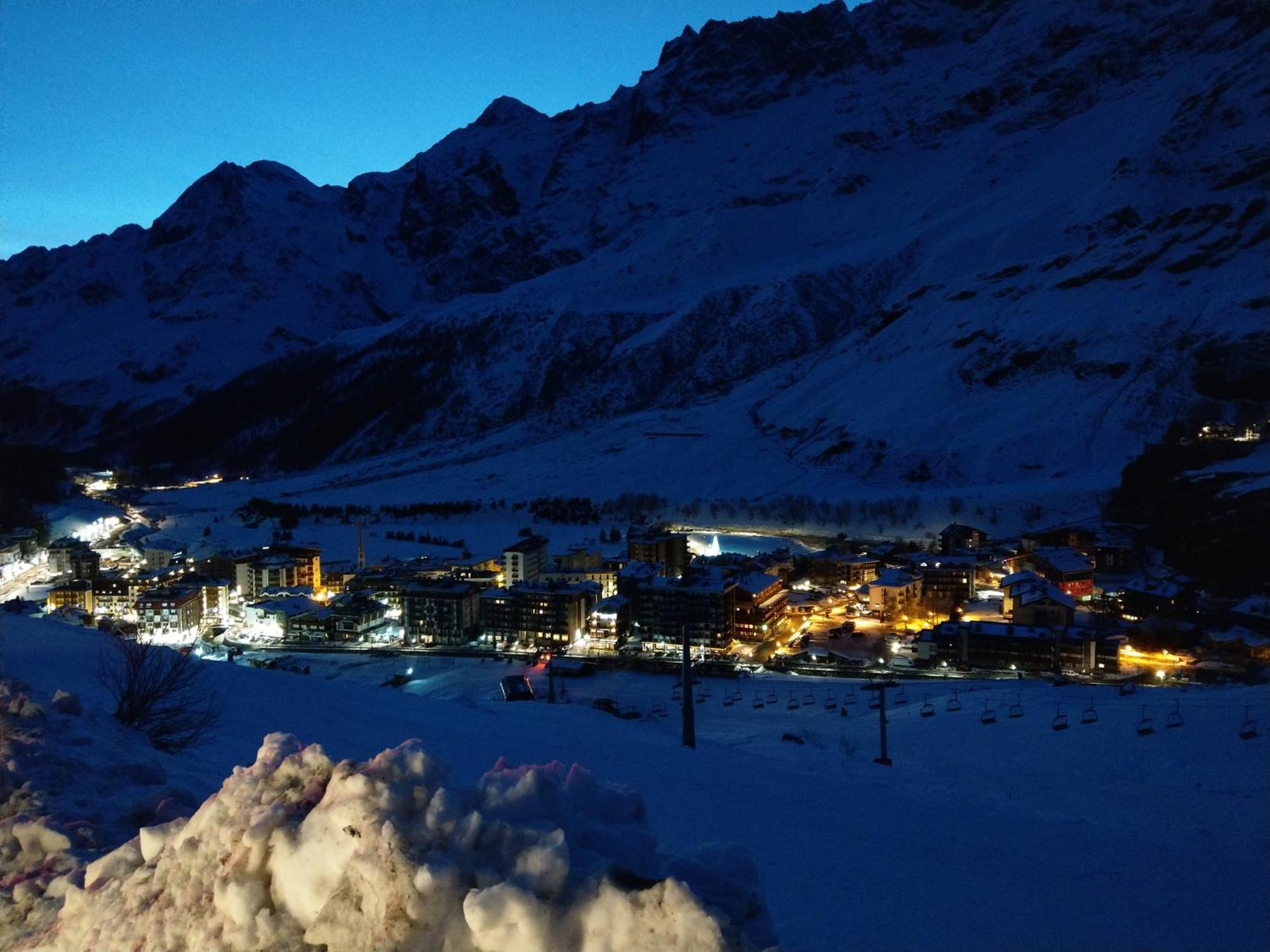 Le Cherillon Apartment Breuil-Cervinia Exterior photo